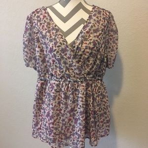 Torrid floral short-sleeve crossover blouse